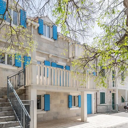 Noemia House