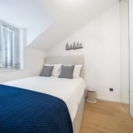 فيلة Noemia House Baška Voda
