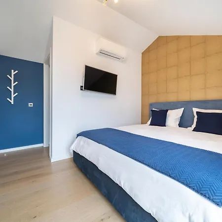 Noemia House * Baška Voda